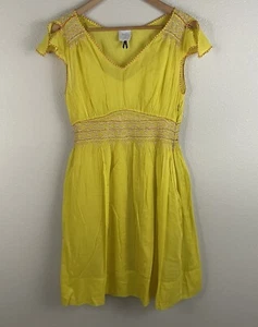 HD In Paris Anthropologie Size 2 Yellow Embroidered Incandescent Traces Flutter - Picture 1 of 9