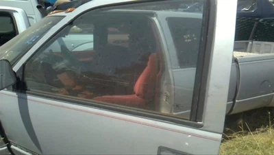 Driver Front Door Glass Fits 88-02 CHEVROLET 3500 PICKUP 29998202 Foto 1 de 4