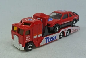 Matchbox Team Convoy Kenworth Car Transporter "Tizer" with Ford Sierra XR4i - Picture 1 of 2