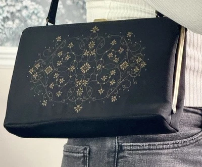 Bolso de Hombro Cartera Vintage Esprit de Corp Años 90 Negro Marco Floral Tono Dorado Foto 1 de 4