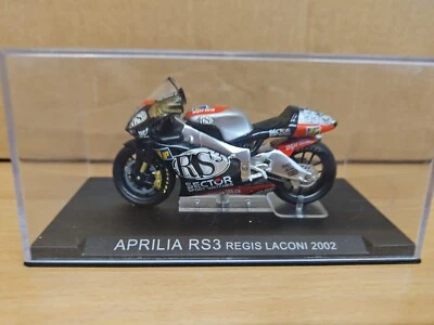 Deagistini Champion Race Bikes 1:24 Scale Aprilia RS3 Regis Laconi 2002  - Image 1 of 4