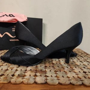 NINA Culver Satin Mid Heel Peep Toe Pump - Picture 1 of 8