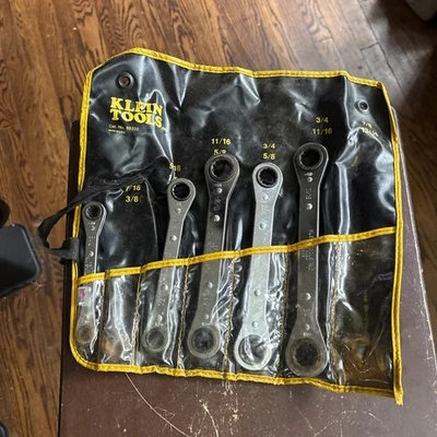 Klien Tools 68222 Ratcheting Wrench Set Missing 2 Pc  Mint Condition (5) Pc USA - Image 1 of 4