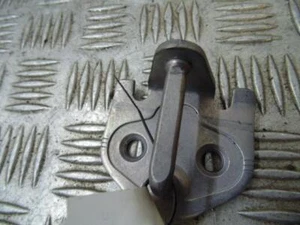 Ford Transit Connect Left Passenger Nearside Door Striker Plate Mk2 2013-2023S - Picture 1 of 4