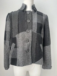 Coldwater Creek Tweed Black Gray Patchwork Fringe Button Up Blazer Size P6 S/M - Picture 1 of 6