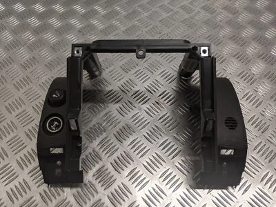 NISSAN NAVARA DCI AVENTURA 4DR PICKUP 2006 CENTRE CONSOLE BOX  - Image 1 of 4