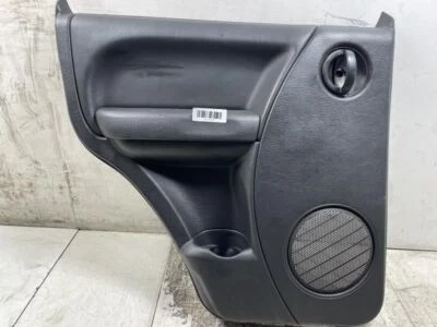 Jeep Liberty 2004 panel de moldura de puerta trasera izquierda del lado del conductor OEM+ Foto 1 de 4