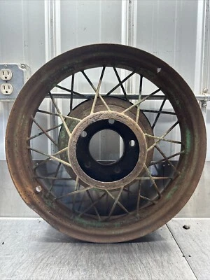 1930 Ford Model A 18 Inch Metal Spoke Wheel Vintage Original - Image 1 of 4
