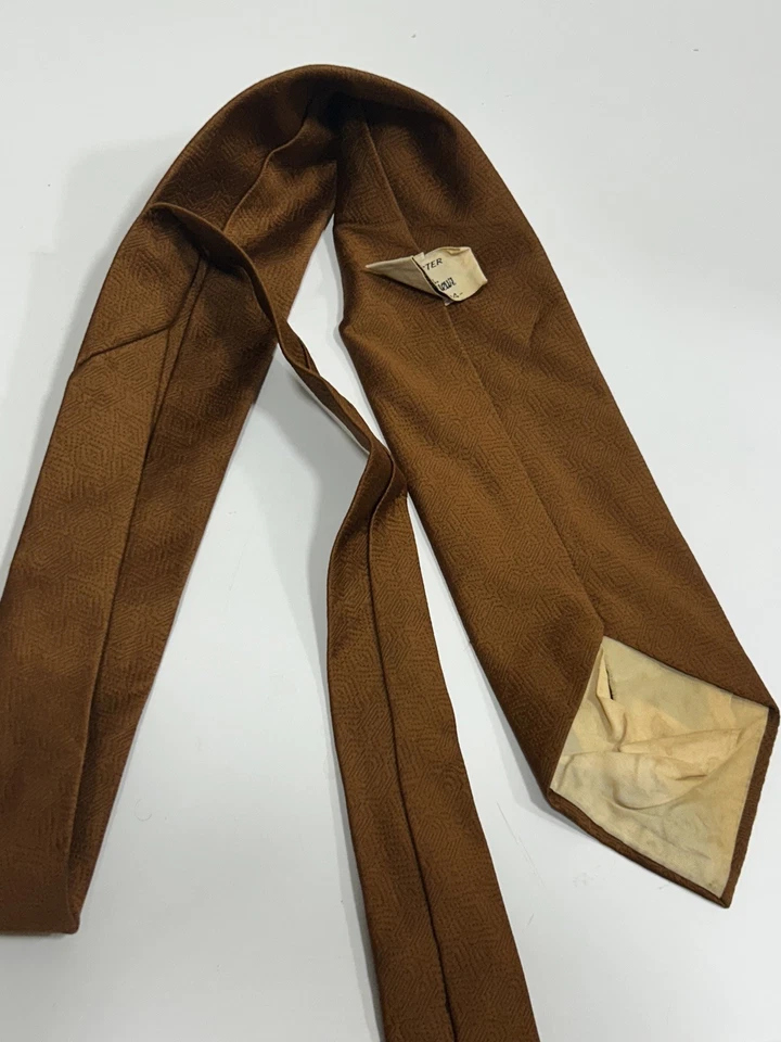 Vintage Necktie Tie Mens Wide Thick Polyester Disco Monsieur Cravatieur 60s 70s - Image 1 of 4