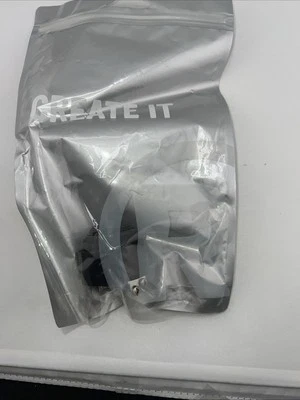 Zumbador piezoeléctrico de pulso o tono constante RadioShack 4-28VDC, 2,8 kHz, 8 mA. 273-0068. Foto 1 de 2