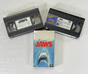 JAWS VHS Part 1 & 2 Peter Benchley, Steven Spielberg 1986 MCA Blockbuster Rental - Picture 1 of 9