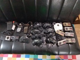 *DEFECTIVE* Lot of 22 Retro Gaming Controllers - Nintendo Sega Atari *AS-IS*