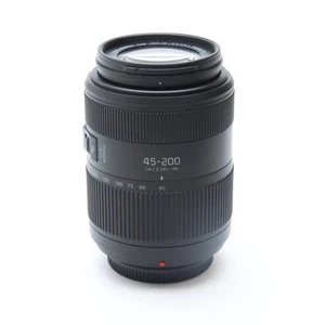 Panasonic LUMIX G VARIO 45-200mm F/4.0-5.6 II POWER O.I.S. -Near Mint- #559 - Picture 1 of 12