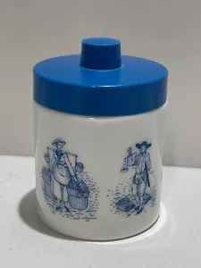 Echt Milchglas Opal Vorratsdose Bauernszene blauer Deckel Vintage Kanister - Bild 1 von 7