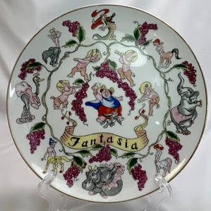Plato Coleccionable Disneyland Fantasia 1957 Muy Raro 9 3/8" Opción Colgante de Pared - Imagen 1 de 3