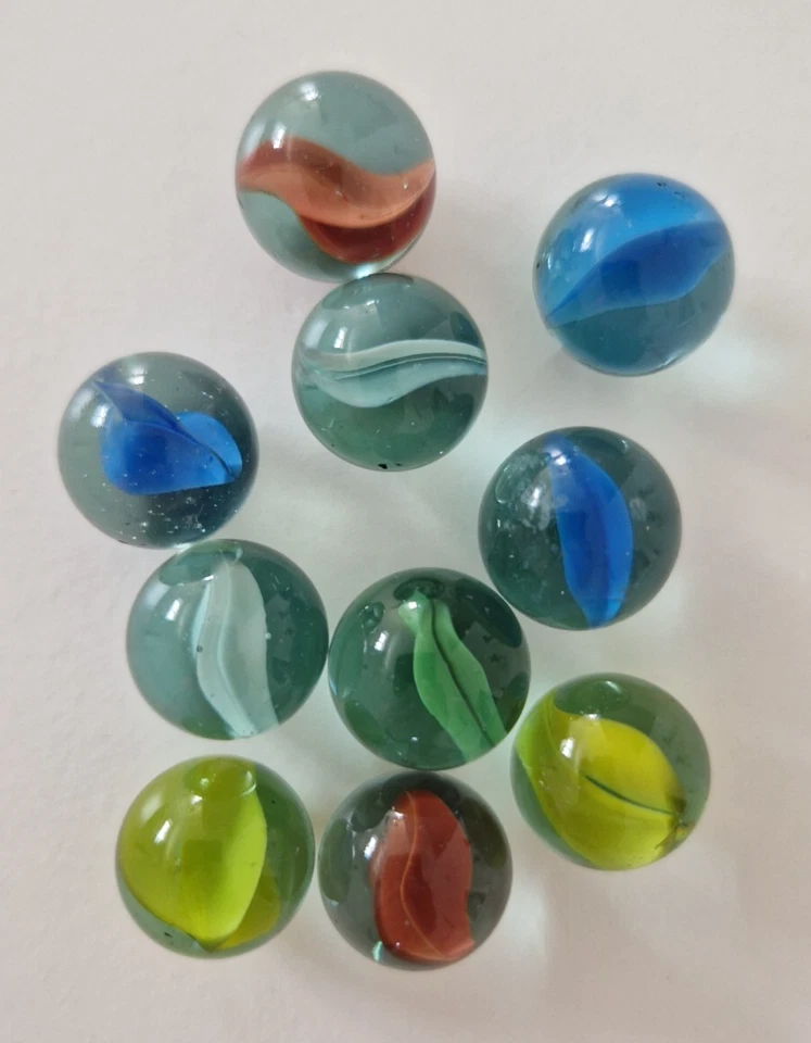 KER-PLUNK / KERPLUNK 1996 Spares / Replacement parts pieces - 10 MARBLES - Image 1 of 1