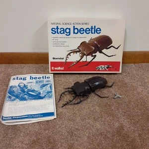 Bandai Naturwissenschaft Hirschkäfer 8" lang gehend 8700er gebaut Vintage Käfer Modell - Bild 1 von 9