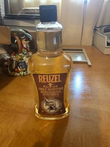 Reuzel Daily Shampoo 33.81 oz ( 33.8 oz ) / 1000ml New Lot of 1 - Picture 1 of 5