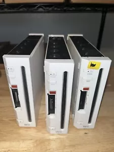 wii for parts or repair Lot Of 3 - Picture 1 of 7