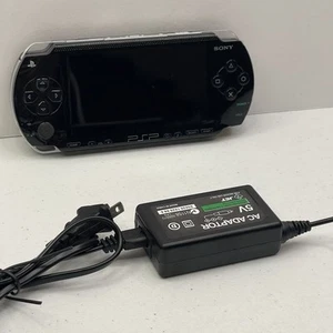 Consola portátil Sony PSP-1000 (negra) 32 GB - Vendedor de EE. UU. - Imagen 1 de 6