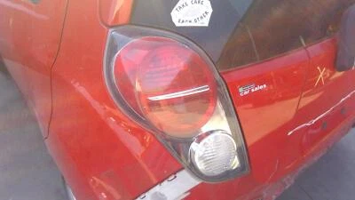 Conjunto de luz trasera izquierda usado se adapta a: Chevrolet Spark 2014 grado A izquierdo Foto 1 de 4