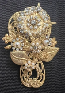 VTG Stanley Hagler Gold Tone Pearl Rhinestone Bouquet Floral Brooch Pin Luxury - Picture 1 of 4