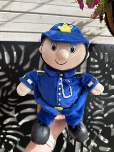 Peluche Noddy and Friends Blytons Toyland Mr Plod 11,5” alto azul juego por juego - Imagen 1 de 10
