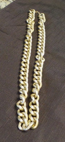 VETEMENTS Collana con catena in oro lucido alla moda