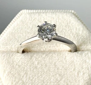 Tiffany & Co 0.49 Carat Round Brilliant G VS1 Diamond Platinum Ring size 6 - Picture 1 of 7