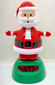 Solar Dancing Santa - Picture 1 of 2