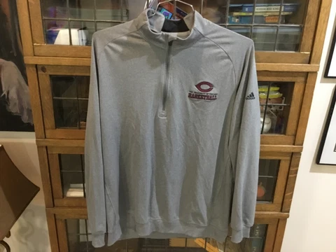 Chicago Maroons Basketball Gray ADIDAS Embroidered 1/4 Zip Pullover SZ L - Cool Cover