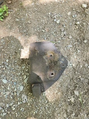 84-90 Jeep Cherokee XJ Comanche MJ OEM AX5 AX4 Manual Transmission Mount 2.5 2.8 - Image 1 of 2