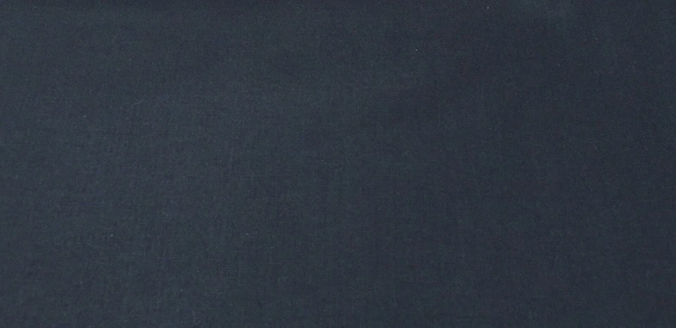 Tela negra lisa 100 % algodón para acolchar o manualidades por yarda Foto 1 de 1