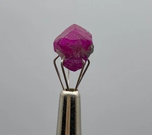 6.45 Ct Beautiful Terminated Ruby Crystal from @afg - Picture 1 of 4