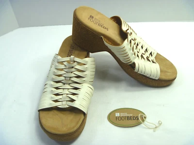 White Mountain Footbeds Sandals Womens Size 9M Chunky High Heel Platform Shoes - Image 1 of 4