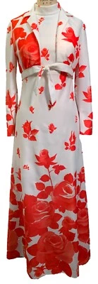 复古波普艺术白色涤纶红玫瑰礼服 - 2 件合奏 - S 码 — 第 1/4 张图片