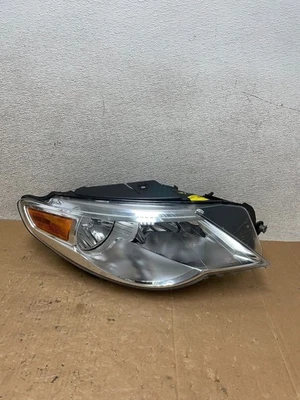 Farol halógeno 2009 a 2012 Volkswagen CC passageiro direito destro fabricante de equipamento original V5014 DW - Imagem 1 de 4