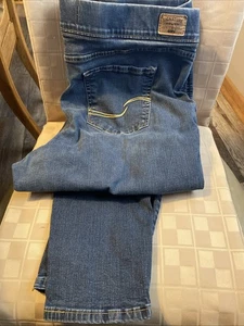 Levi Strauss Gold Signature Totally Shaping Women’s Pull On Skinny Jeans 20L - Picture 1 of 13