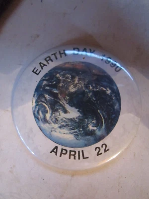 Vintage 1990 APRIL 22 Earth Day Pinback Button Badge  3" - Image 1 of 2