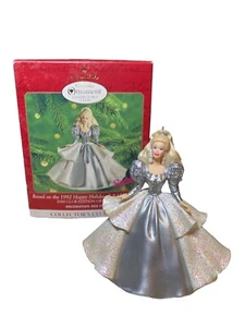 Hallmark Keepsake Ornament Barbie 2000 Club Edition 5th in Series - Picture 1 of 13