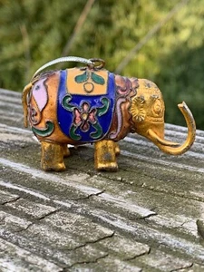 Cloisonne Elephant Gold Tusk Up Good Luck Ornament Figurine Statue RARE 2/3 ❤️m9 - Picture 1 of 8