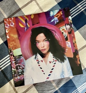 Post by Björk (180g LP, 2018, One Little Indian) • NEW • Sealed • Vinyl - Picture 1 of 2