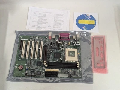 英特尔台式机主板 ~ D815EEA2 D815EPEA2 ~ 插座 ATX 带屏蔽 — 第 1/4 张图片