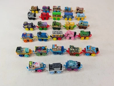 Thomas The Tank Engine & Friends Minis 系列 28 列火车套装 — 第 1/4 张图片