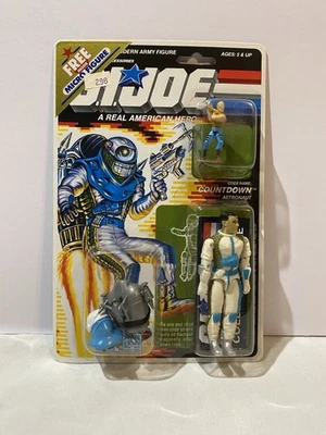 1988 Hasbro GI Joe Countdown Astronaut with Micro Figure Buzzer Sealed MOC - Image 1 of 4