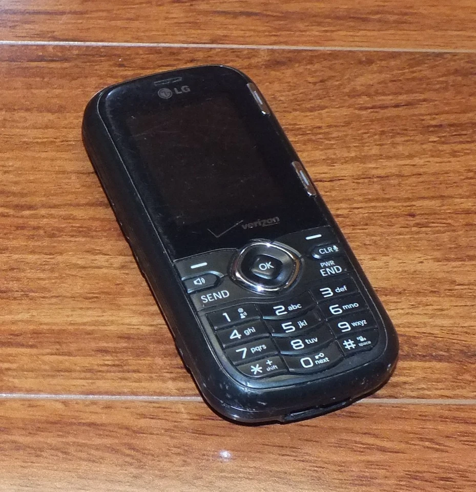 LG Cosmos VN250 - Black (Verizon) Cellular Phone ONLY **READ**  - Image 1 of 4