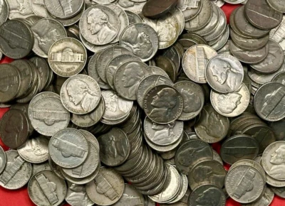 1939-1964 Jefferson Nickels Lot of 40 OLD  US Collectors Coins ~ MIXED DATES - Image 1 of 4