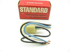 Standard Motor Products S-527 Speaker Harness Connector