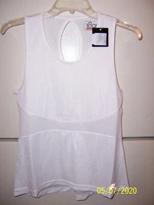 NWT 180s Medium QUANTUM COOL ATHLETIC FITNESS KEYHOLE Shirt Top WHITE - Picture 1 of 3