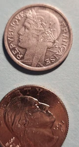 República de Francia 1945 Segunda Guerra Mundial 1 Francia - Imagen 1 de 2